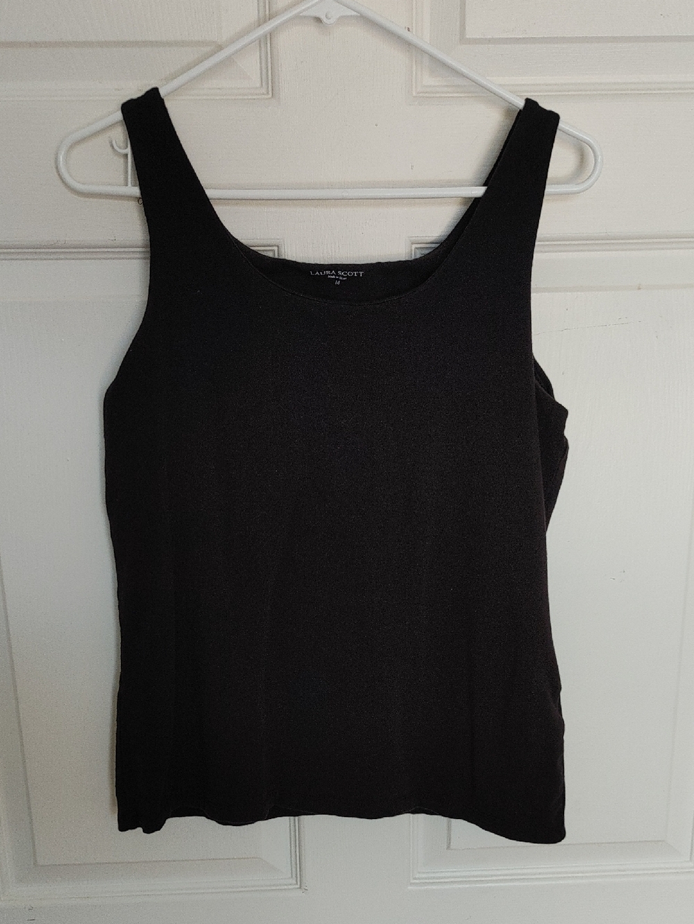 Laura Scott Solid Black Wide-Strap Scoop Tank